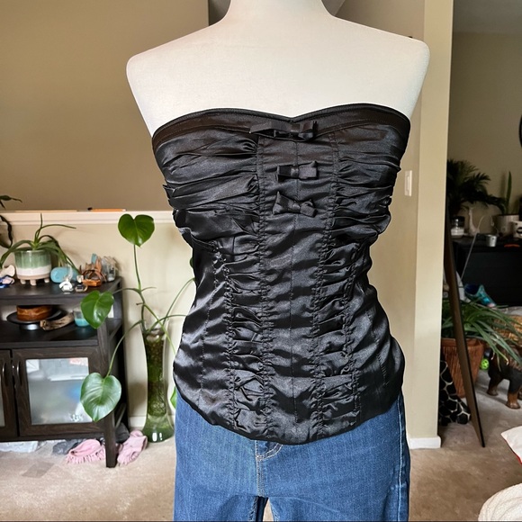 Satin Pull-on Bustier - Picture 5 of 8